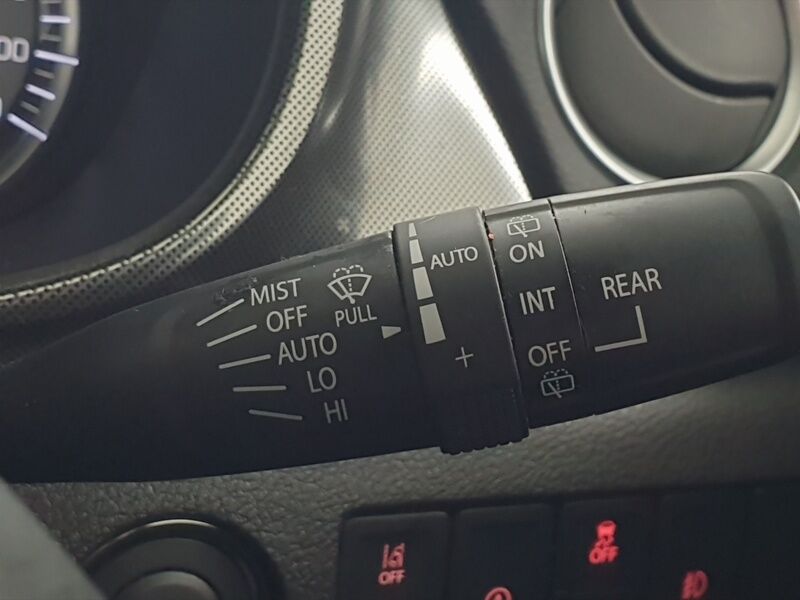 More views of Suzuki Vitara