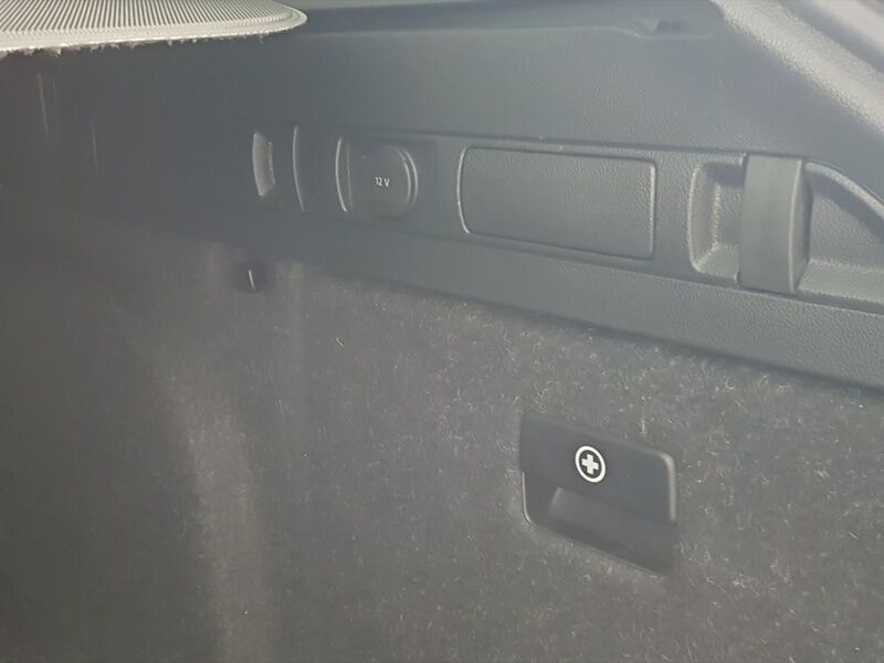 More views of Skoda Superb