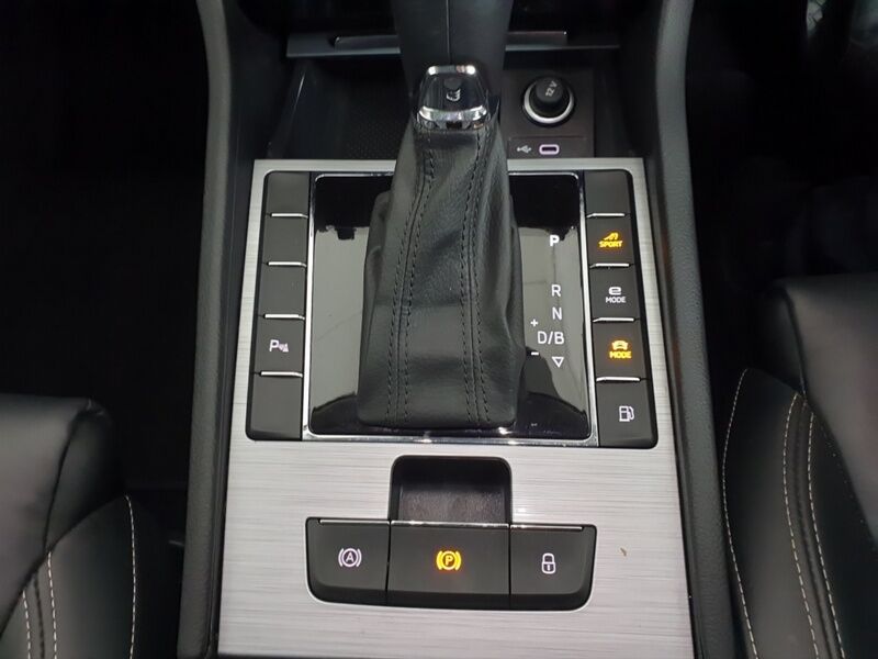 More views of Skoda Superb