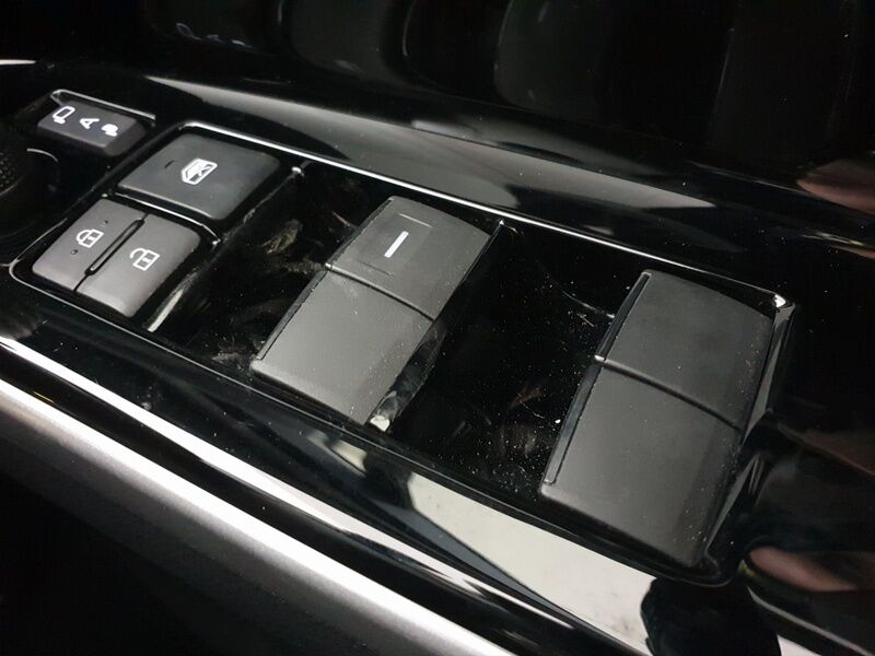 More views of Subaru Solterra