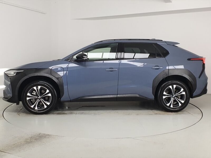 More views of Subaru Solterra