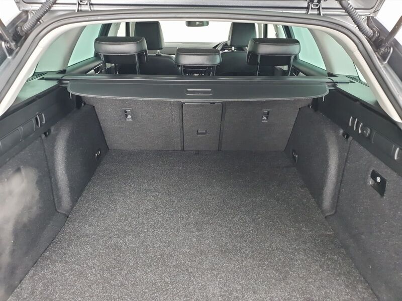 More views of Skoda Superb