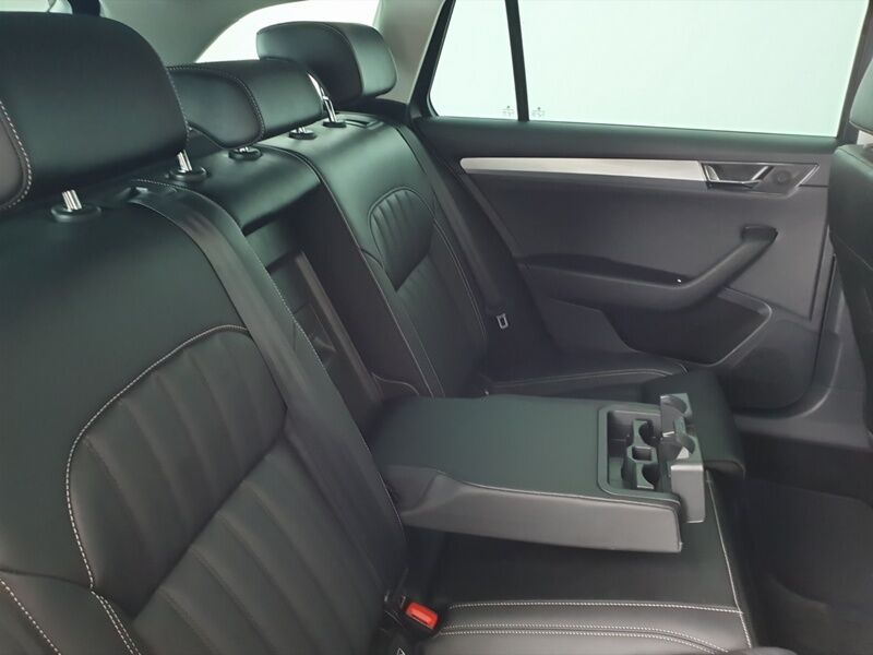 More views of Skoda Superb