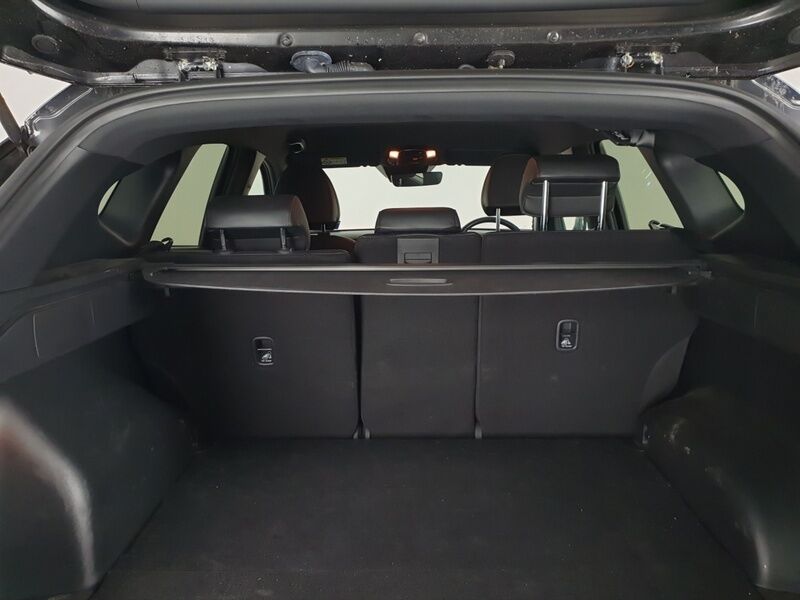 More views of Hyundai Tucson