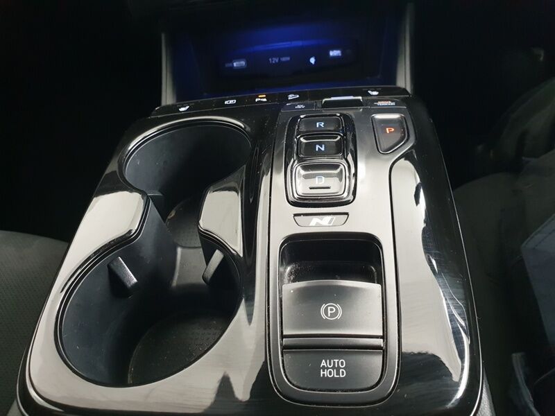 More views of Hyundai Tucson