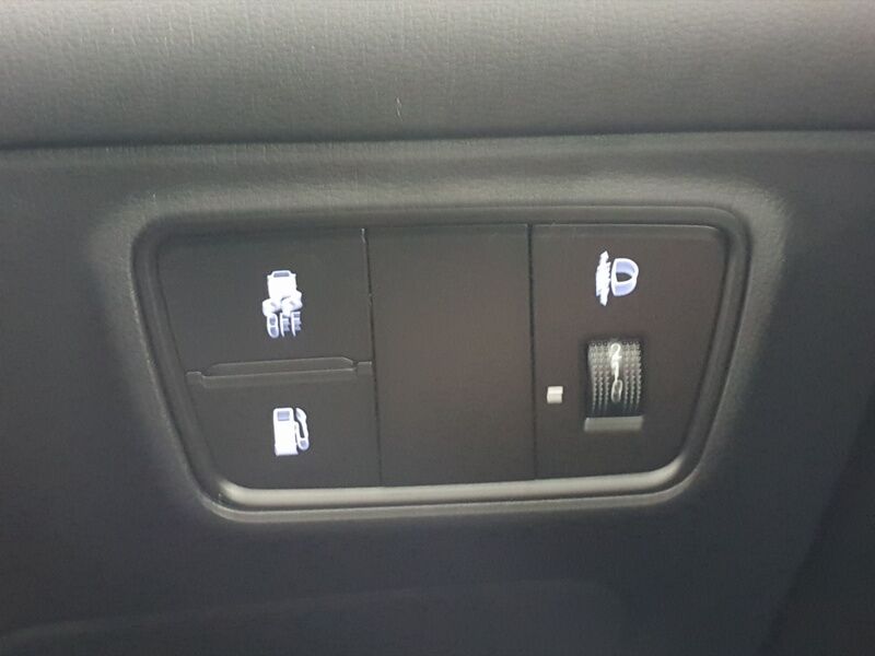 More views of Hyundai Tucson