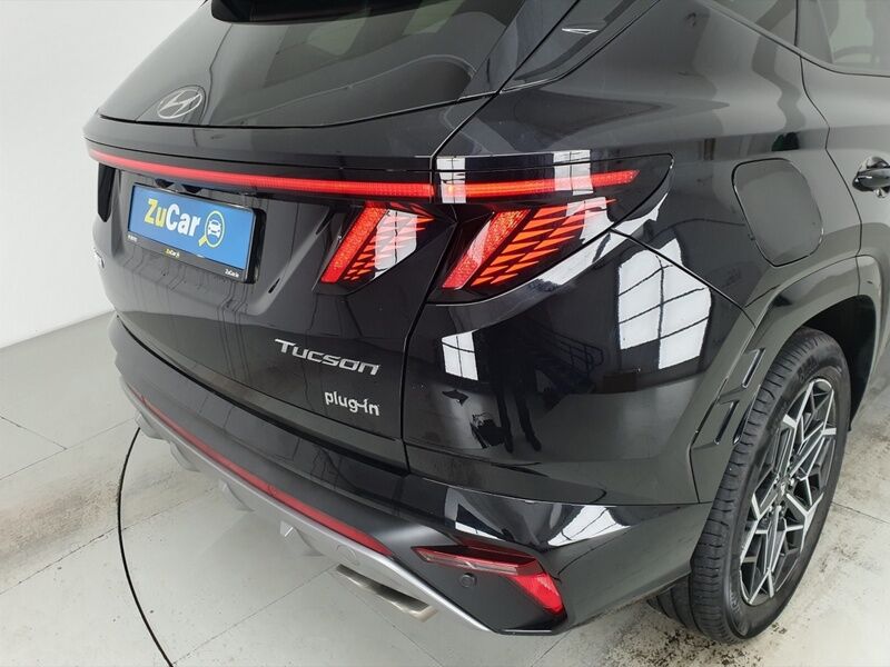 More views of Hyundai Tucson