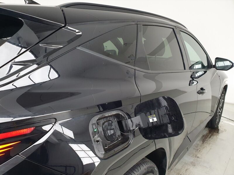 More views of Hyundai Tucson