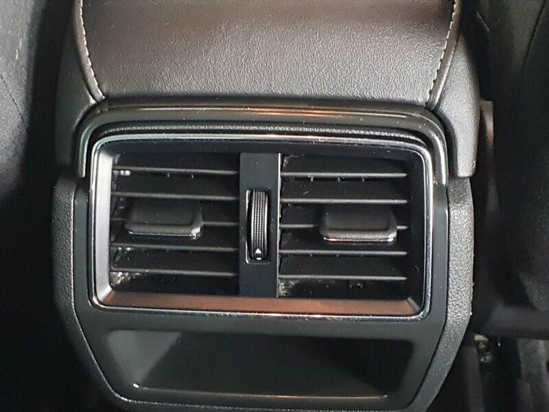 More views of Skoda Karoq