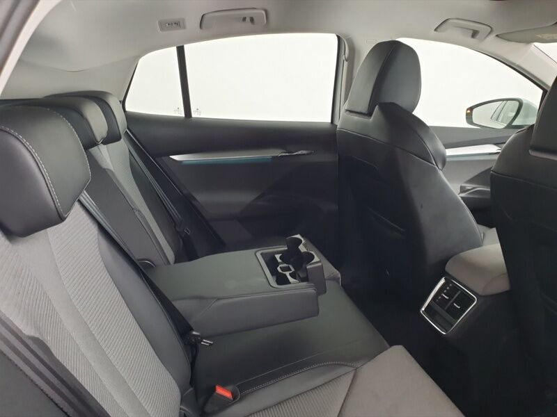 More views of Skoda Enyaq