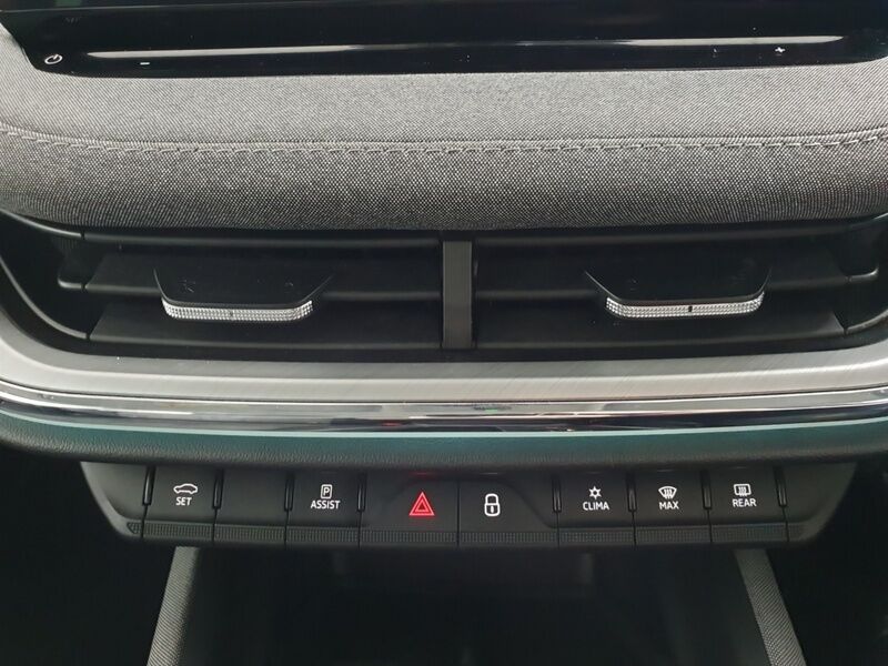 More views of Skoda Enyaq