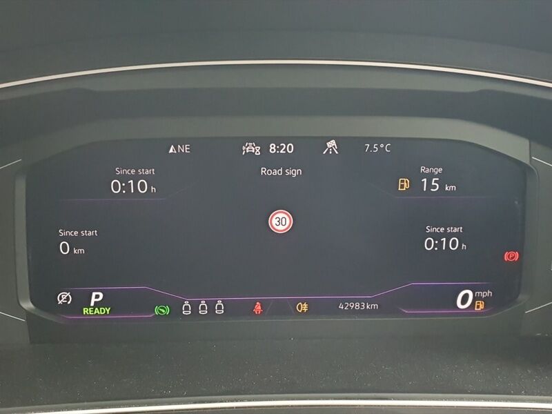 More views of Volkswagen Tiguan