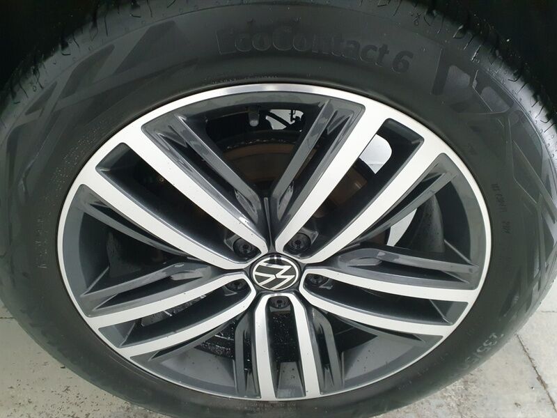 More views of Volkswagen Tiguan