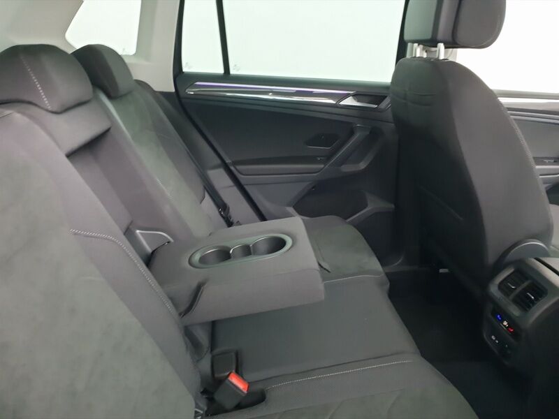 More views of Volkswagen Tiguan