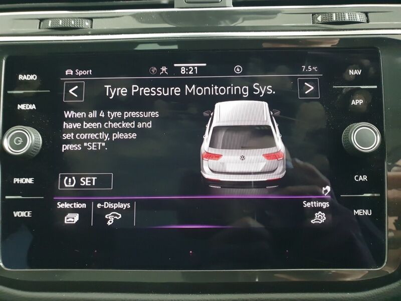 More views of Volkswagen Tiguan