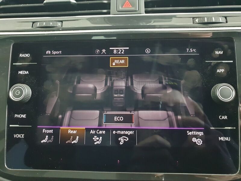 More views of Volkswagen Tiguan