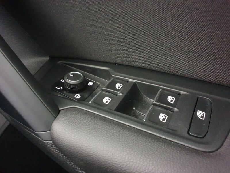 More views of Volkswagen Tiguan