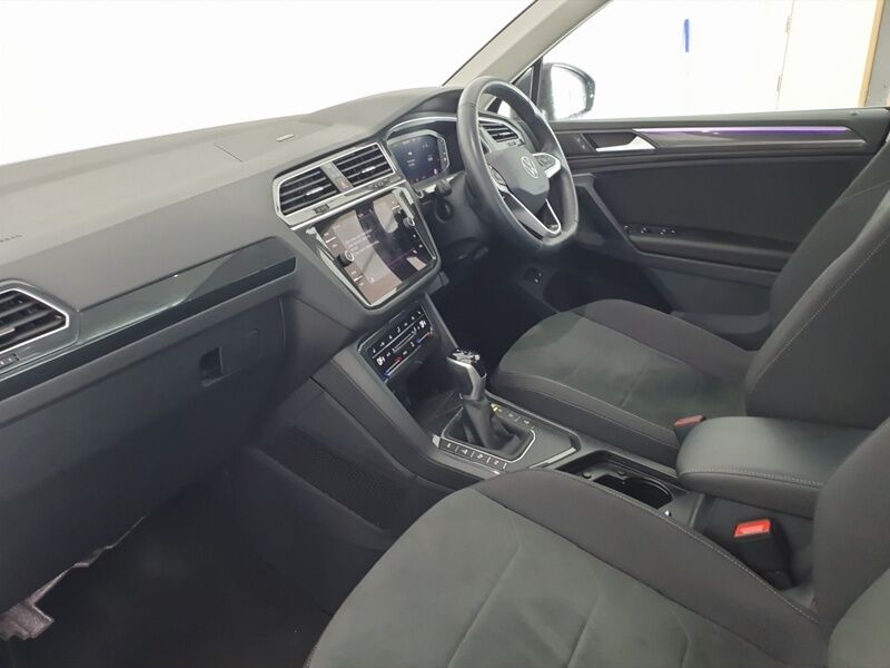 More views of Volkswagen Tiguan