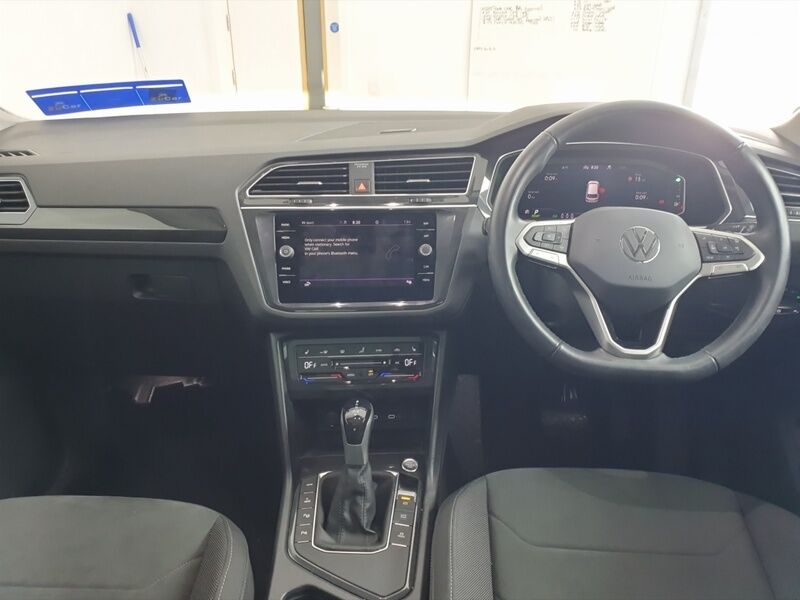 More views of Volkswagen Tiguan