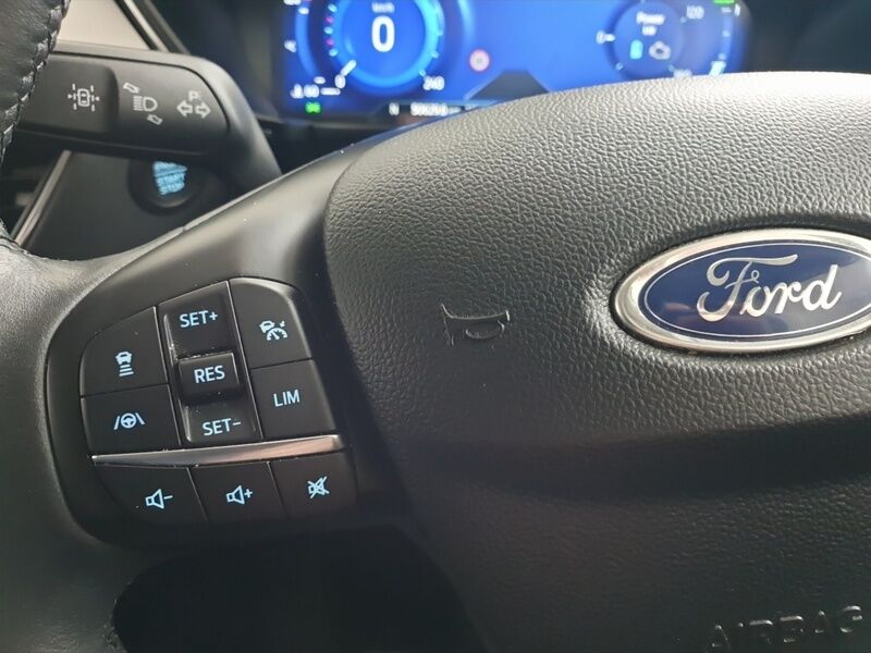 More views of Ford Kuga