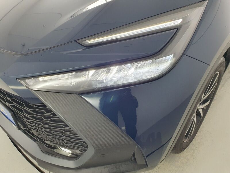 More views of Toyota C-HR