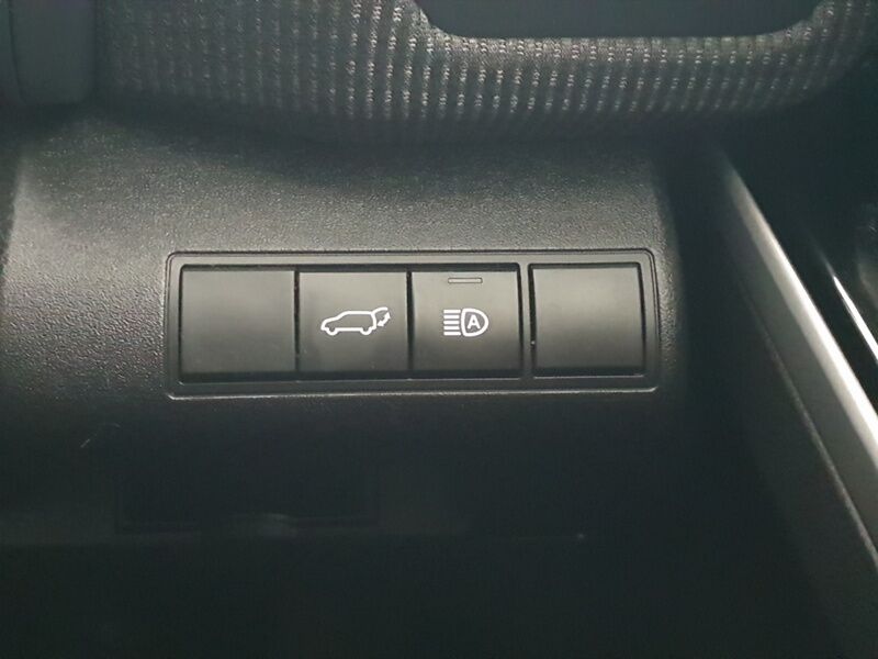 More views of Subaru Solterra