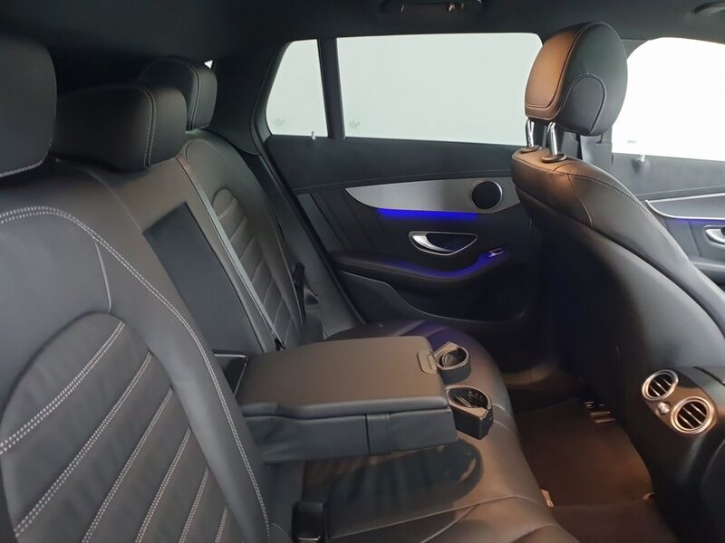 More views of Mercedes-Benz EQC