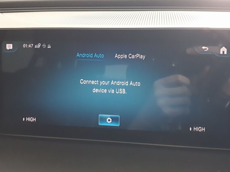 More views of Mercedes-Benz EQC