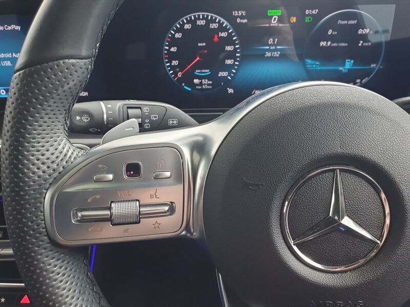 More views of Mercedes-Benz EQC