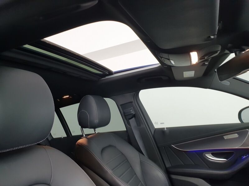 More views of Mercedes-Benz EQC