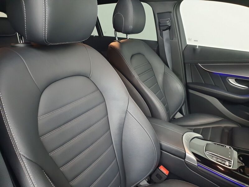 More views of Mercedes-Benz EQC