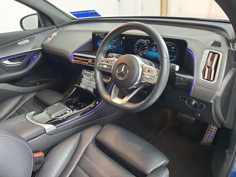 More views of Mercedes-Benz EQC