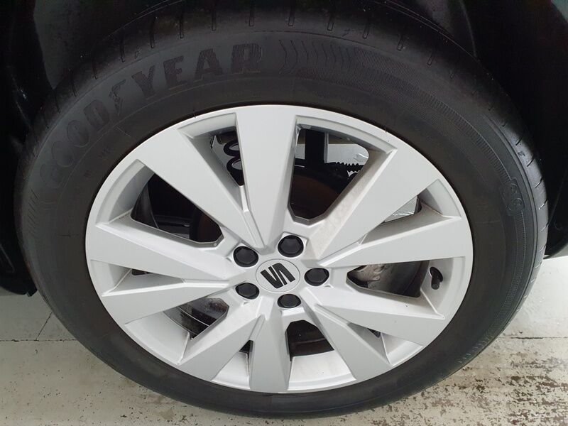 More views of SEAT Arona