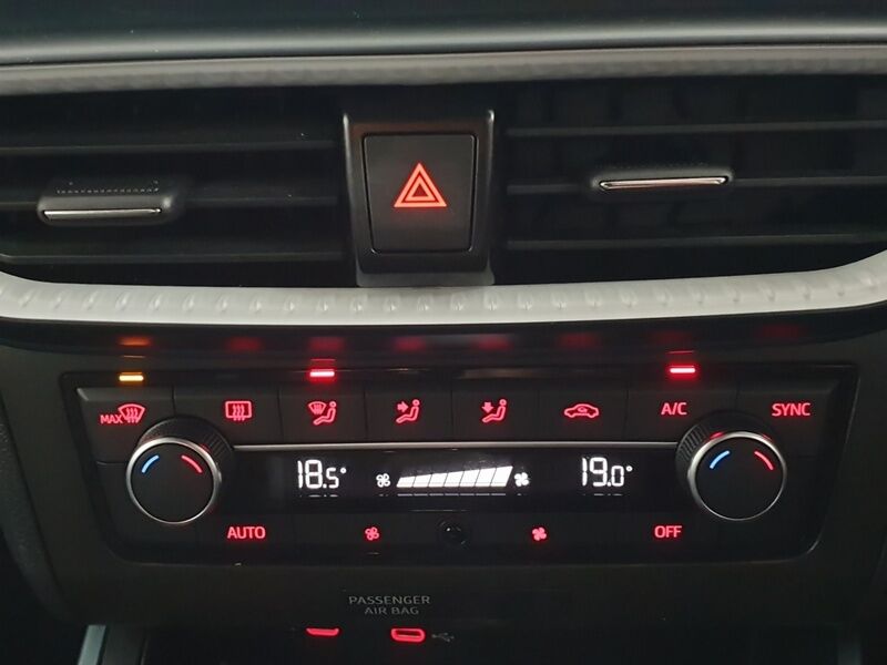 More views of SEAT Arona