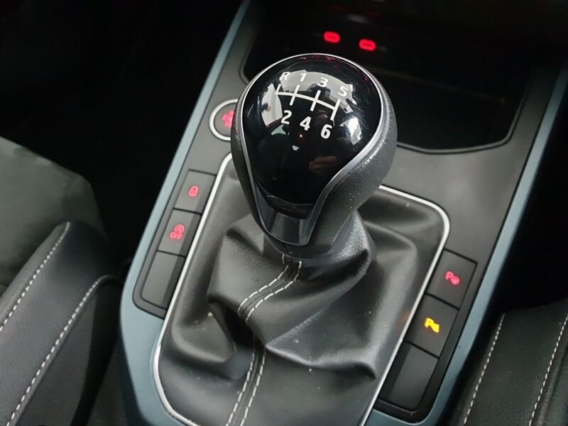 More views of SEAT Arona