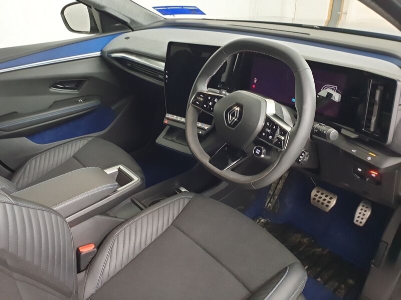 More views of Renault Scenic