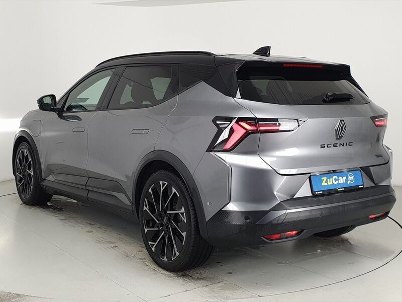 More views of Renault Scenic