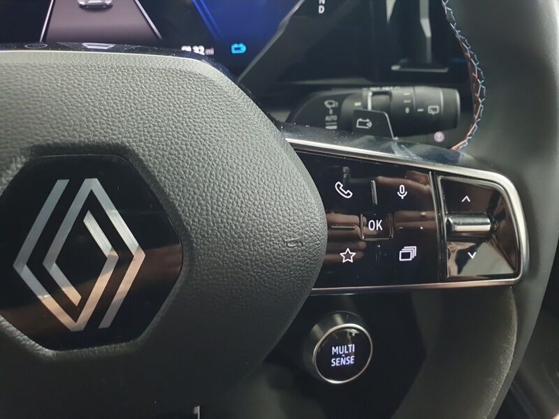 More views of Renault Scenic