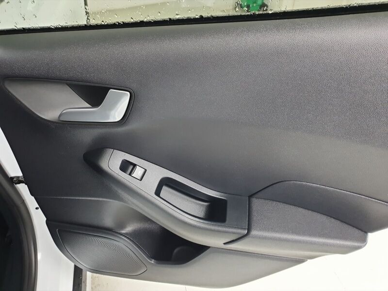 More views of Ford Fiesta