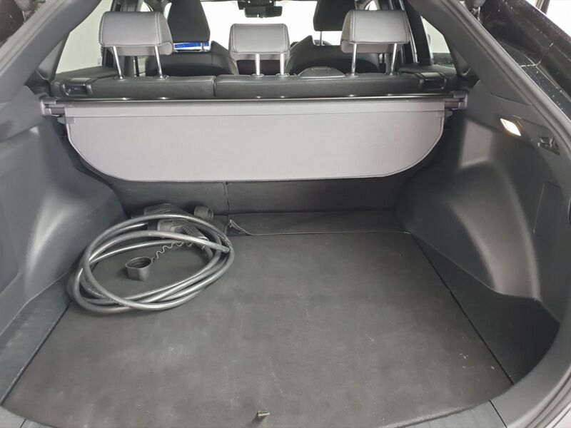 More views of Subaru Solterra