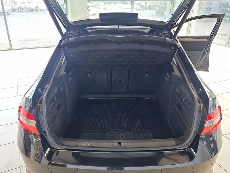 More views of Skoda Superb