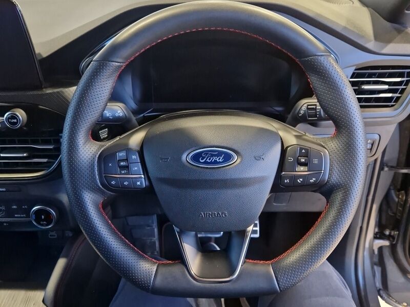 More views of Ford Kuga