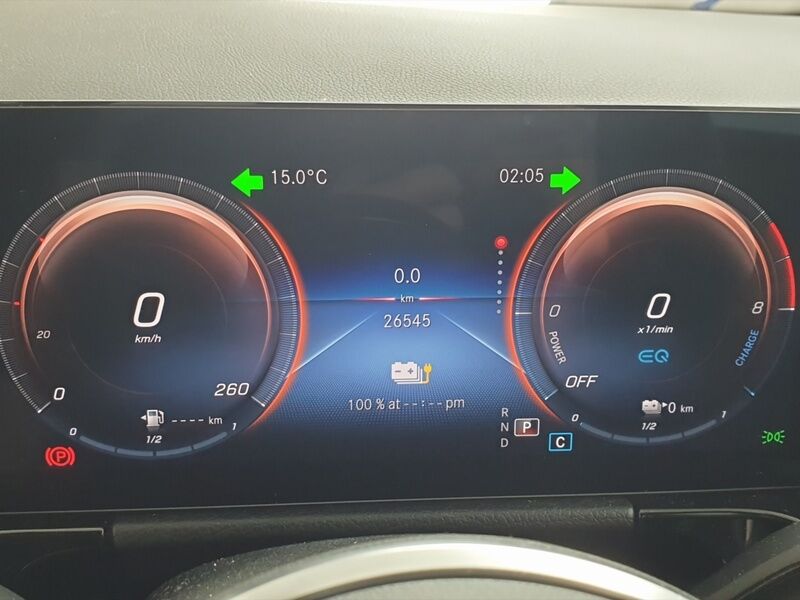 More views of Mercedes-Benz GLA