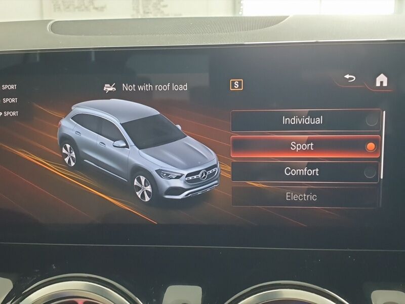 More views of Mercedes-Benz GLA