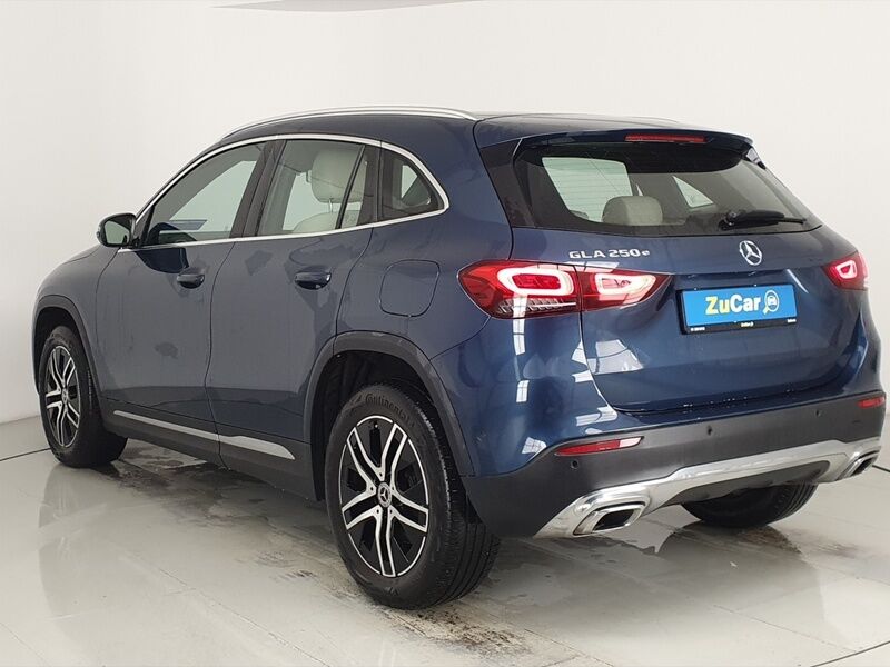 More views of Mercedes-Benz GLA