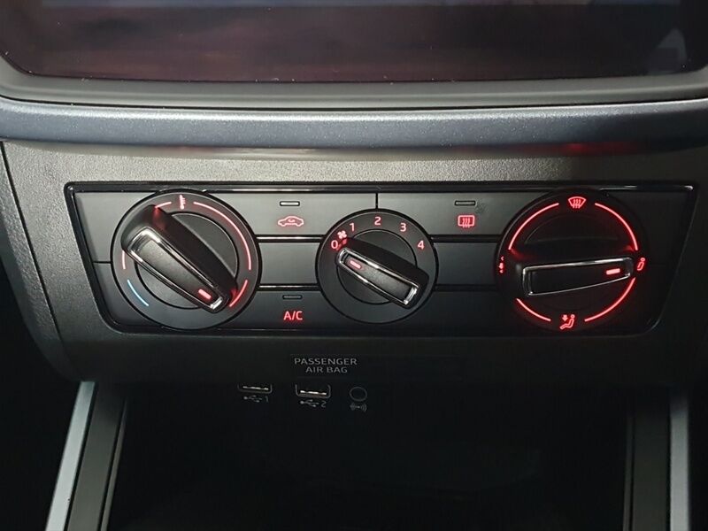 More views of SEAT Arona