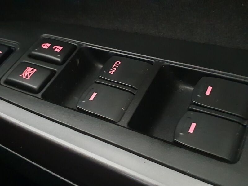 More views of Suzuki Vitara