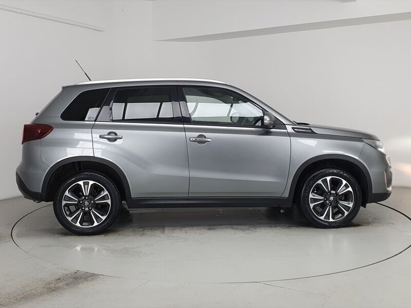 More views of Suzuki Vitara