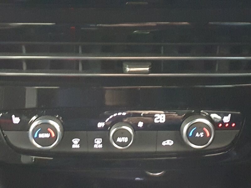 More views of Opel Mokka