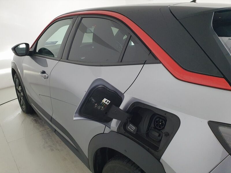 More views of Opel Mokka